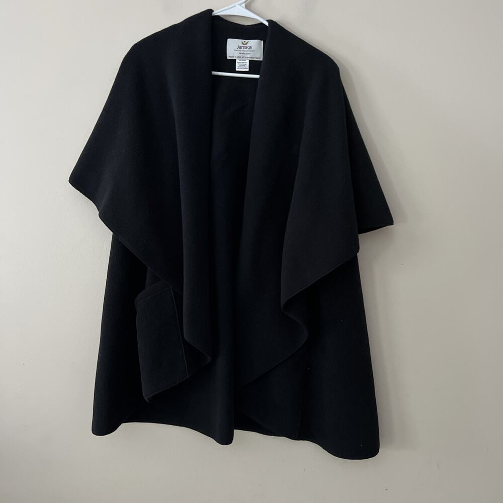 Janska NEW Polartec Fleece Annies Wrap Cape size OS One size Women’s Oversized